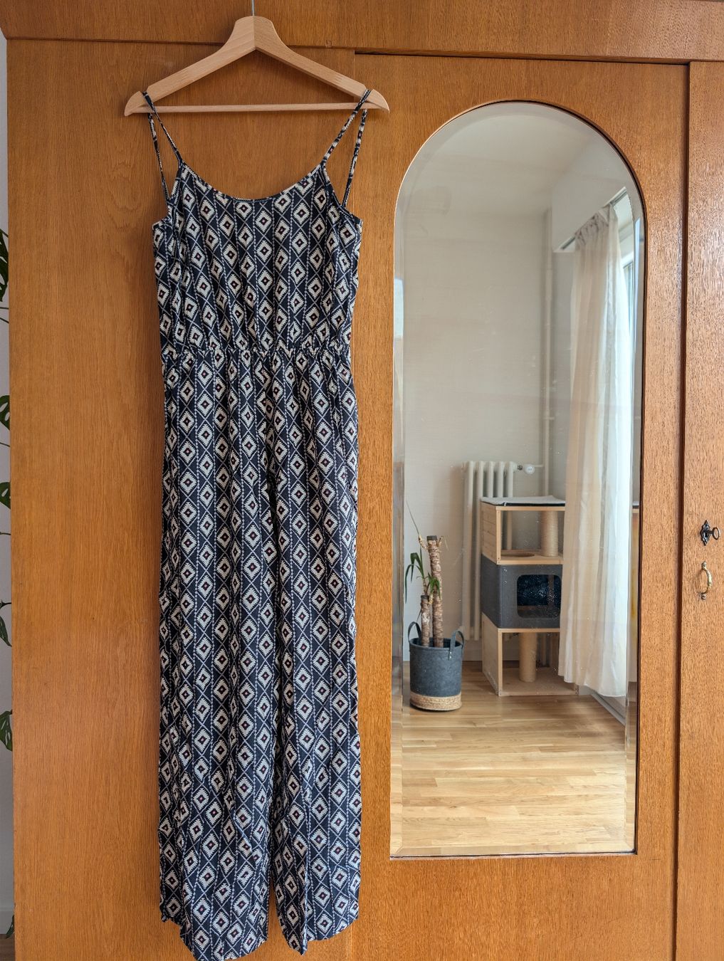 Abercrombie Tute: Summer Jumpsuit with Diamond Pattern, Back Cutout - S – Usato da Lausanne venduto da claire.debons 3