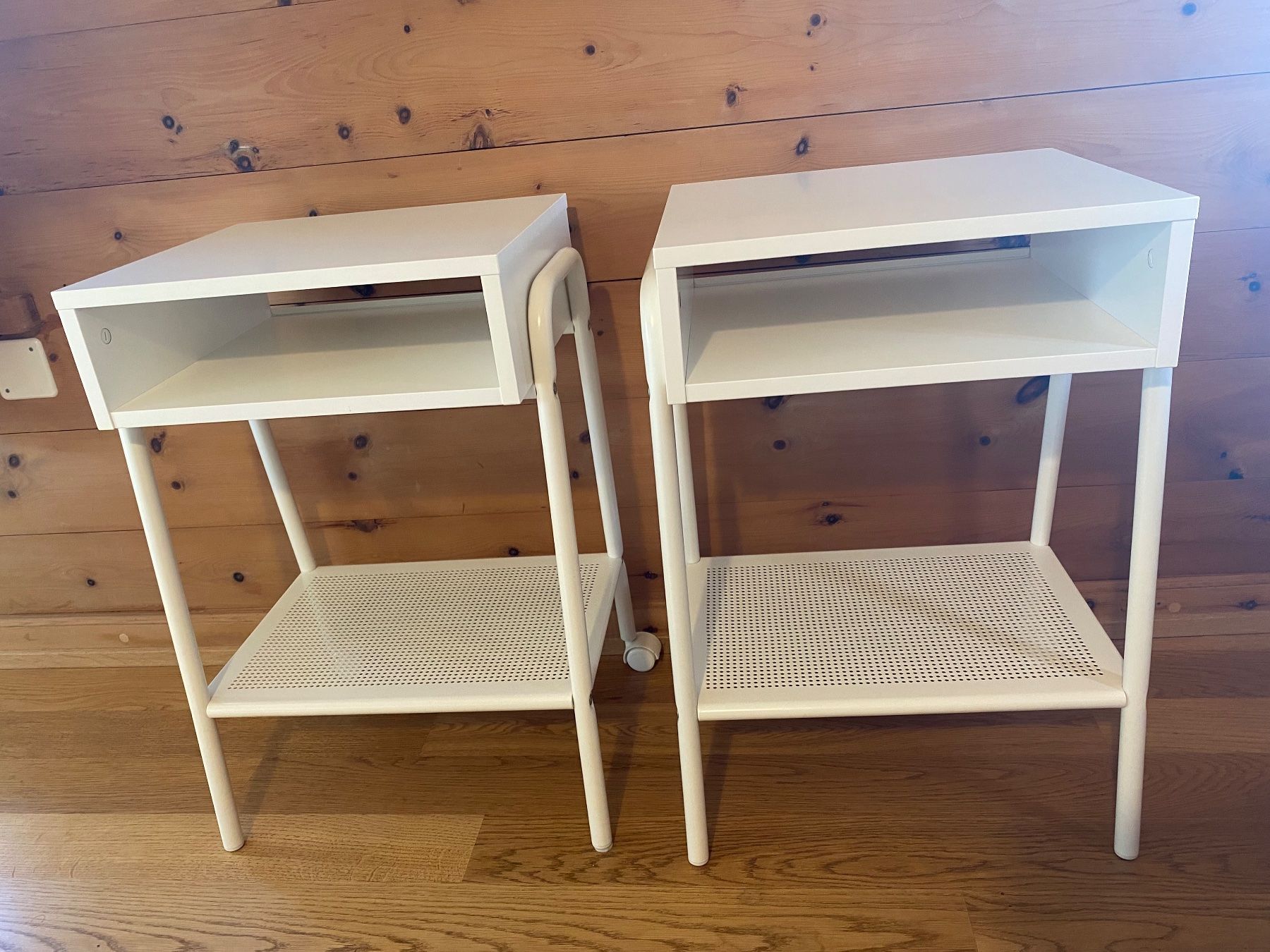 Ikea Comodini: IKEA Setskog - Beistelltisch oder Nachttisch - 2 Stück – Usato da Guarda venduto da cha_tns9