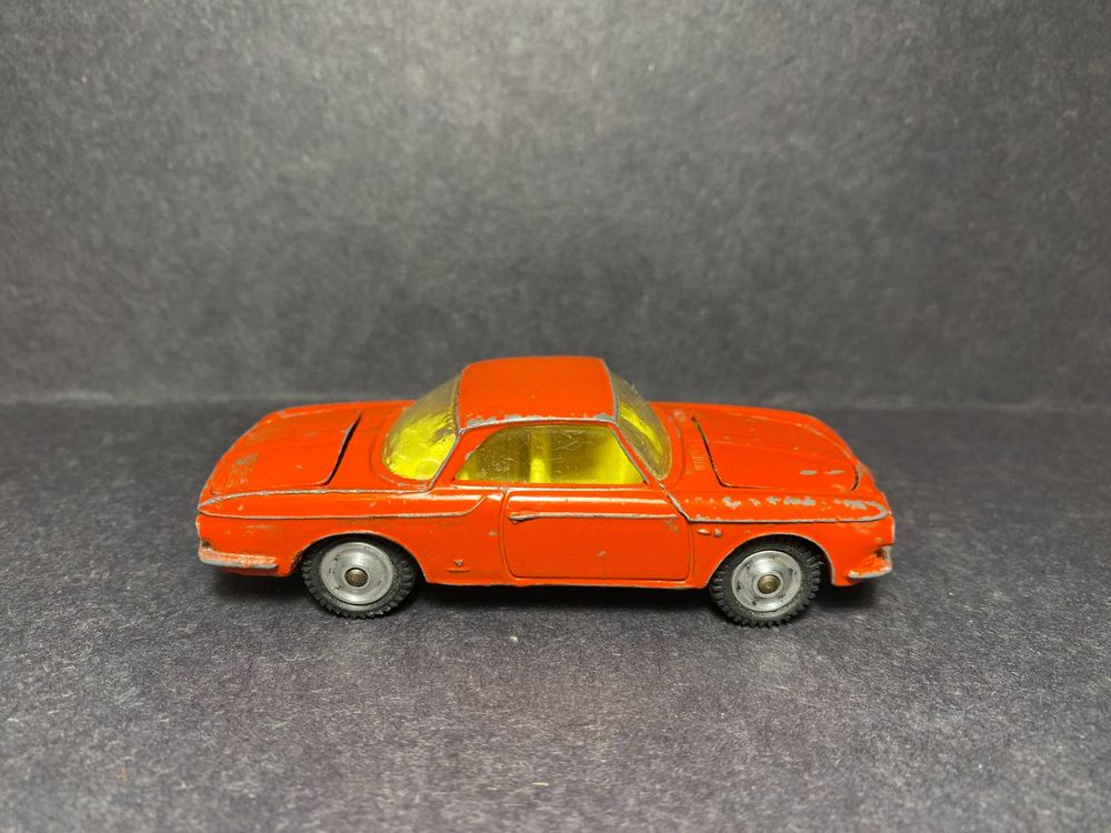 VW Volkswagen 1500 Karmann Ghia Coupé - Corgi Toys 5