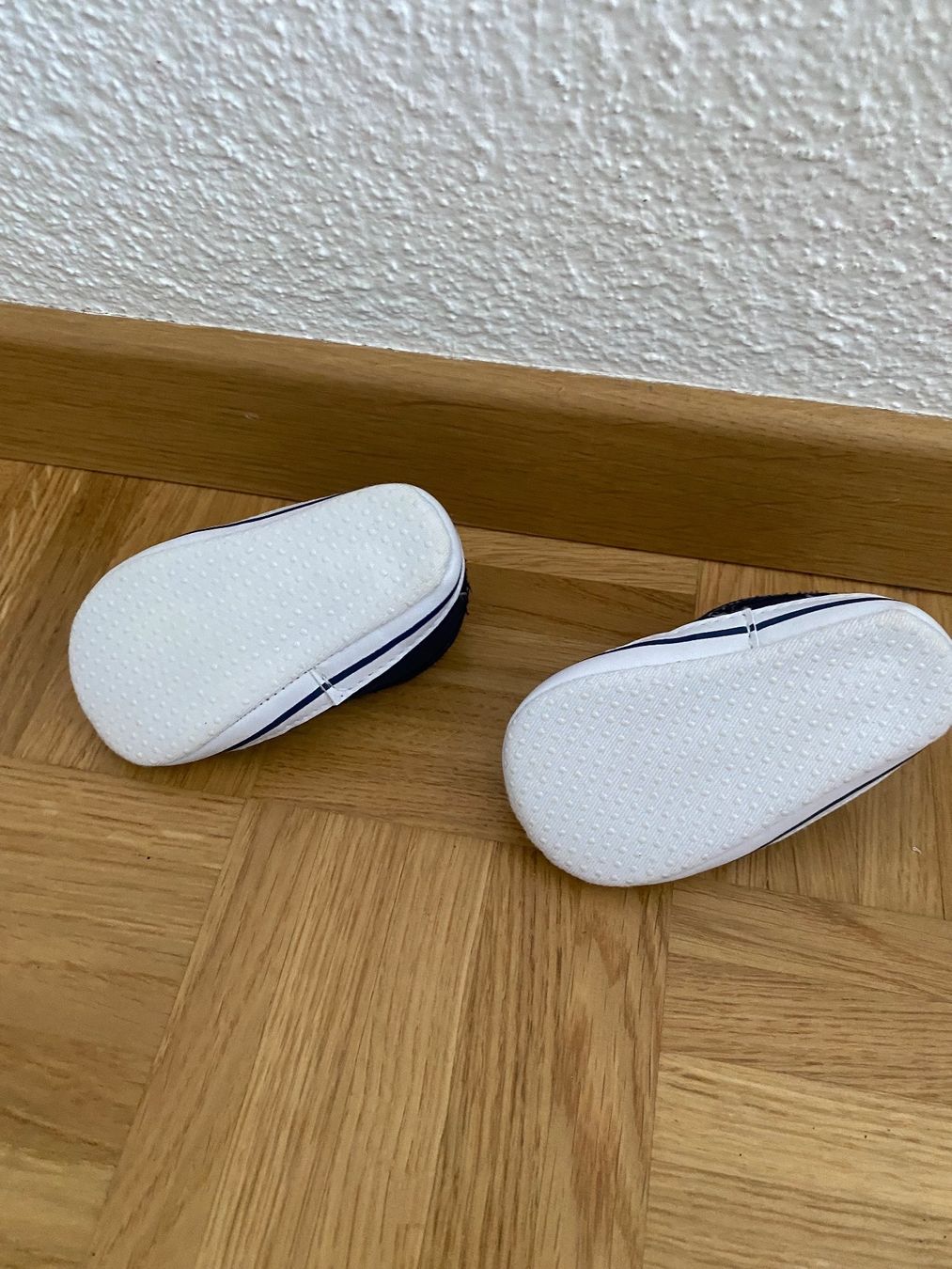 Scarpe per ragazzi: Kinder Schuhe Grösse 6-12 Monate – Usato da Zürich venduto da MaSte 3