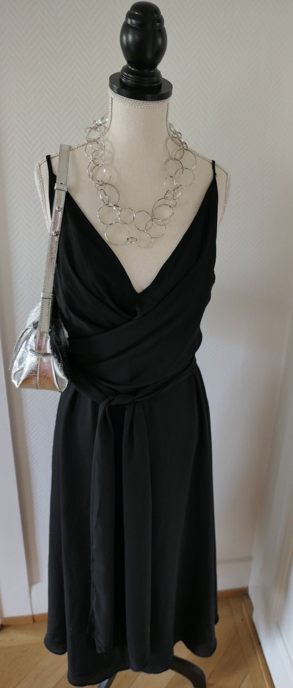 Asos Vestiti: Asos: Robe cocktail noire (taille EU46) – Usato da Geneve venduto da Seven-Peaks-Seconds 8