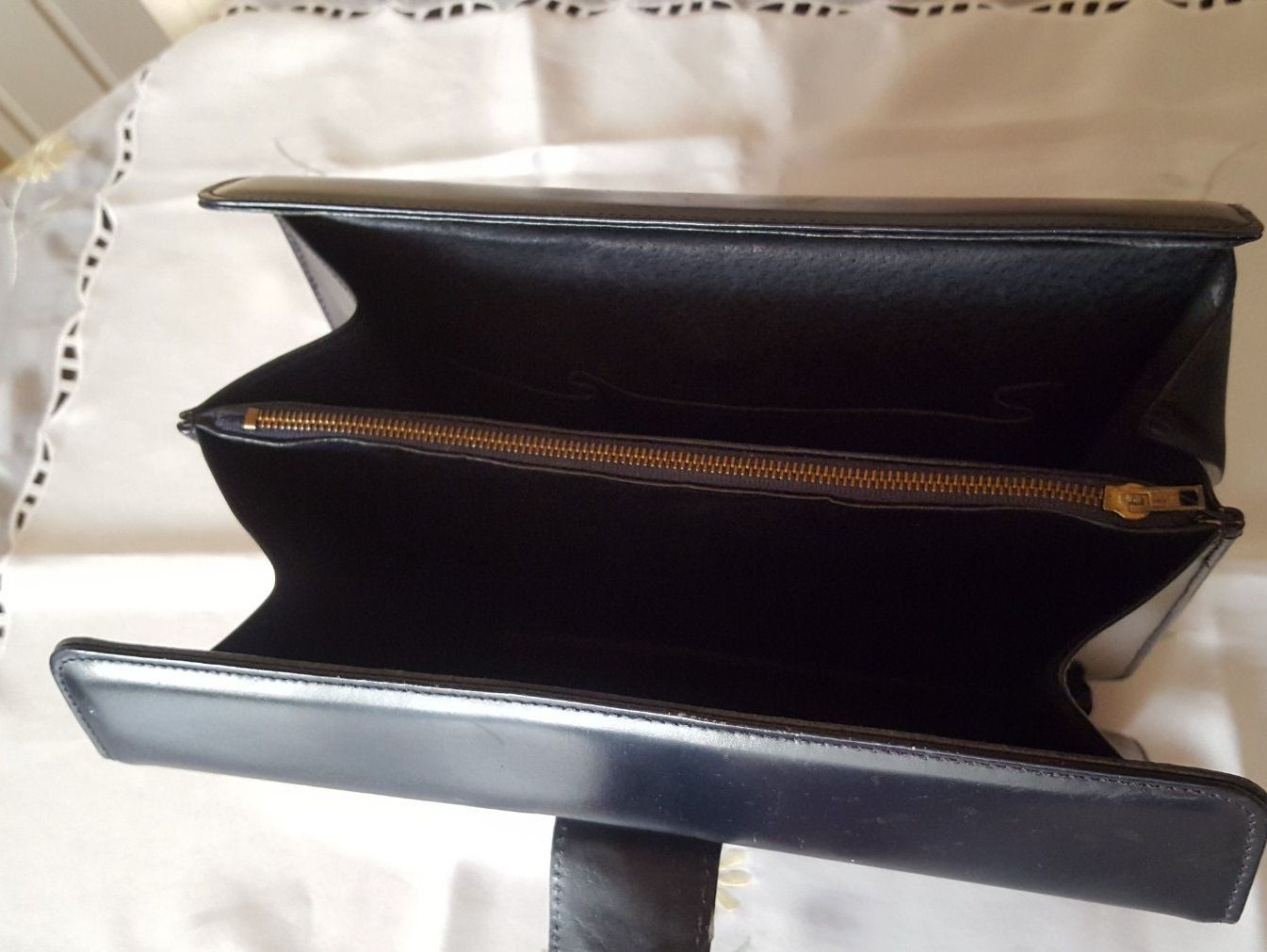 Borse da donna: Vintage Ledertasche/ Handtasche  dunkelblau – Usato da Arlesheim venduto da shopradl 5