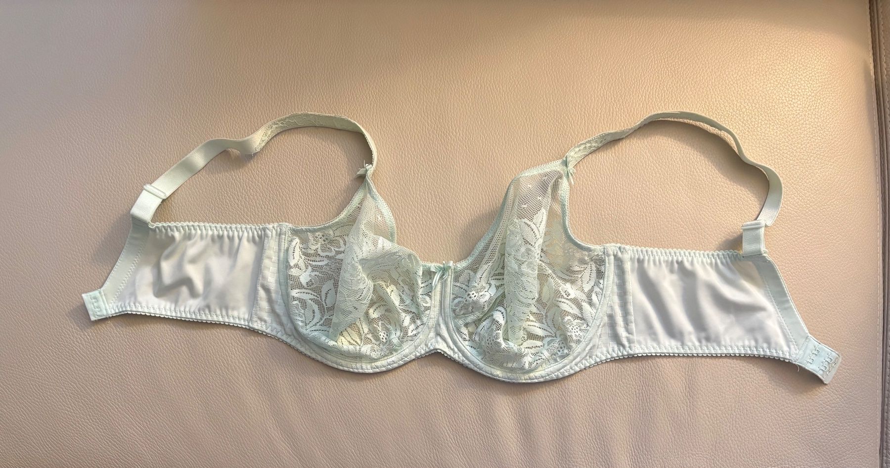 Sonstige Unterwäsche: Damen BH Gr. 85 F – Neu (gemäss Beschreibung) aus Embrach von Bdennis