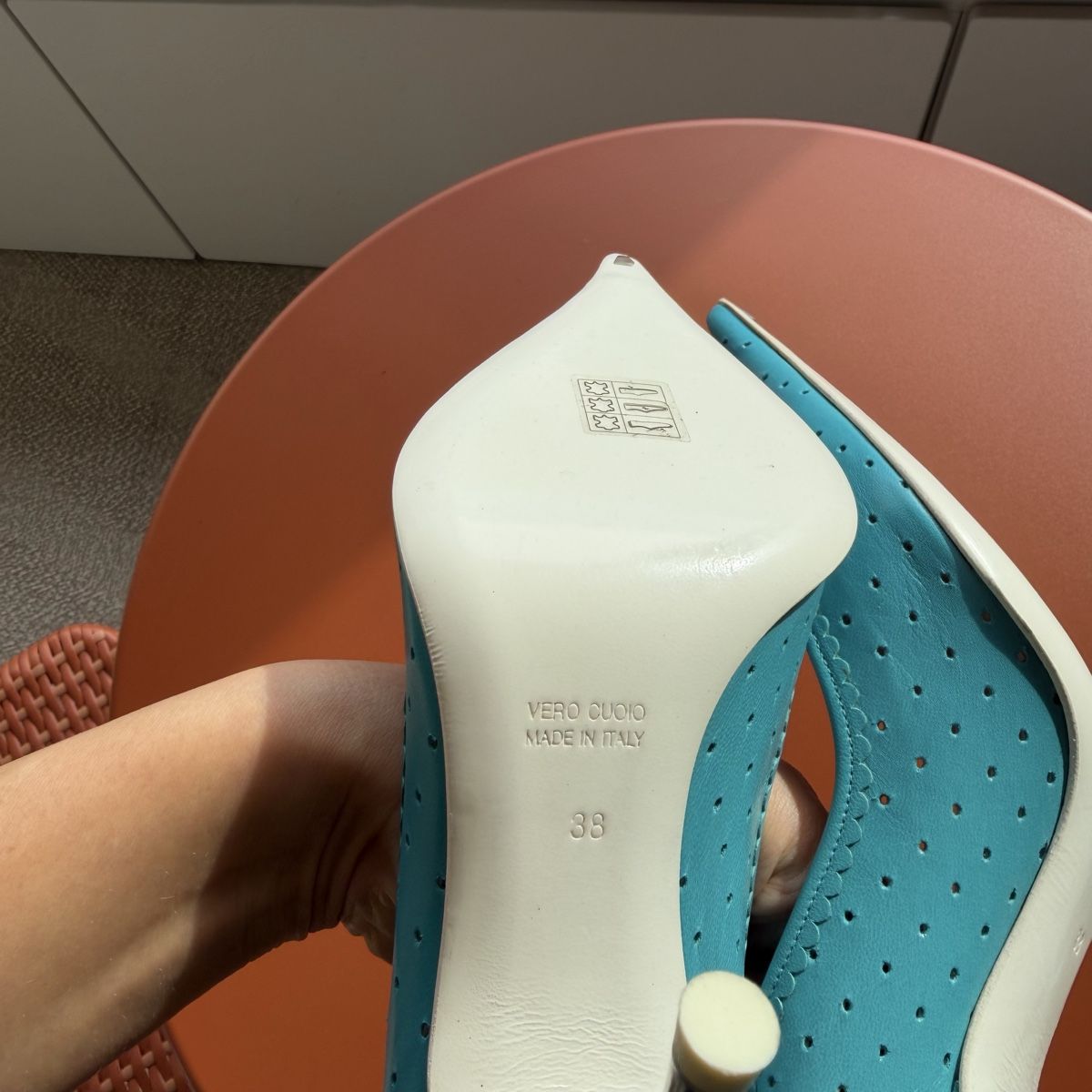 Scarpe da donna: Damen Pumps, Leder hellblau Grösse 38 neu – Nuovo (secondo la descrizione) da Zürich venduto da ana.vla 5