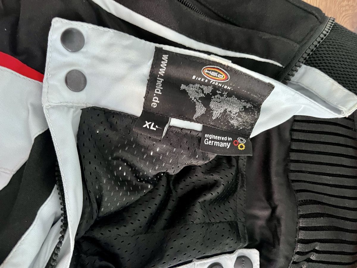 Held Vestes: Motorradjacke Held – D'occasion à Ebnat-Kappel par Privat1935 4