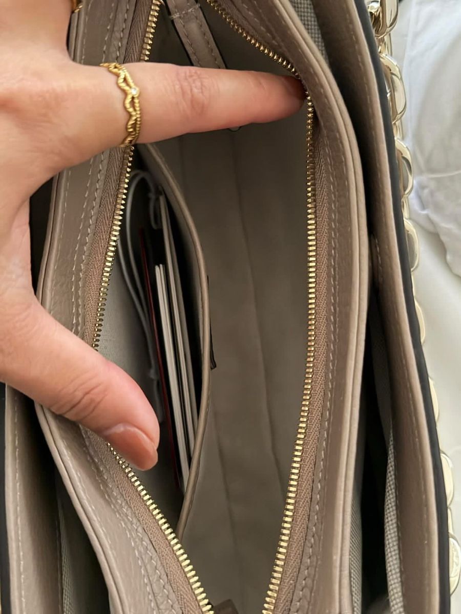 Gucci Taschen für Damen: Gucci Emblem Tasche – Neu (gemäss Beschreibung) aus Kilchberg von oli_vm25 7