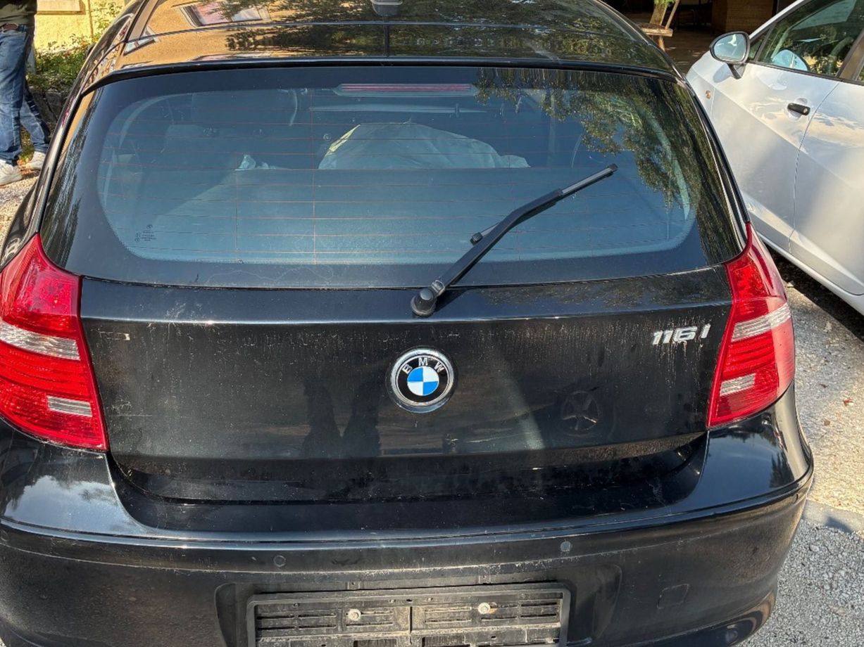 BMW Autos: BMW 116i – Gebraucht aus Zürich von barbu 1