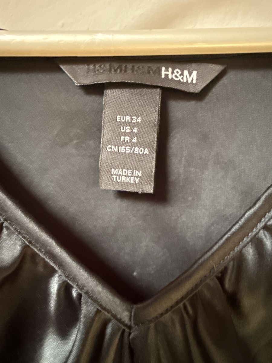 H&M Camicette: Schicke Bluse von H&M, Grösse 34 – Usato da Bonaduz venduto da Ppippi 3
