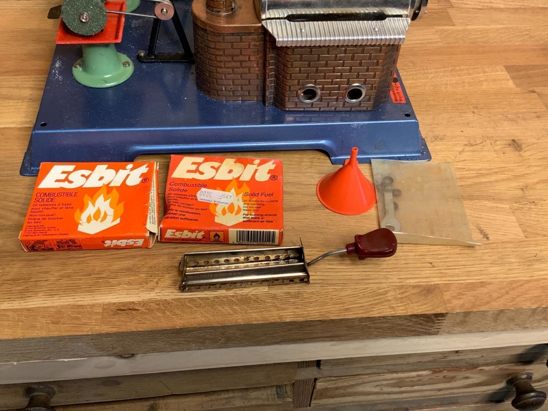 Kit di modellismo & Modellini statici: Dampfmaschine und Mechanik. – Usato da La Heutte venduto da Mikeller74 3