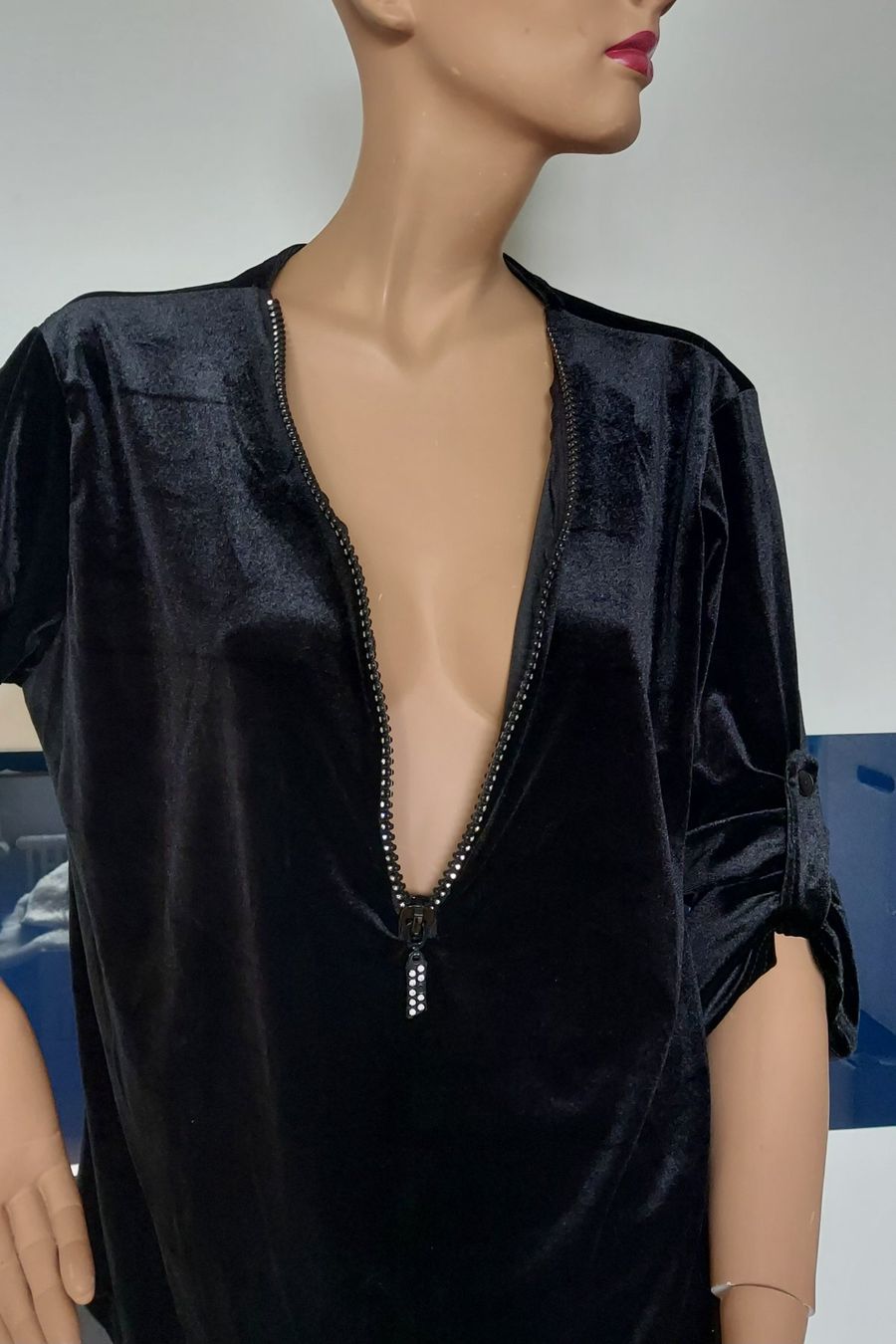 Maglioni & Felpe: Neues Langarmshirt aus Samt Gr. XL – Nuovo e nell'imballaggio originale da Basel venduto da Allerlei-Basel 2