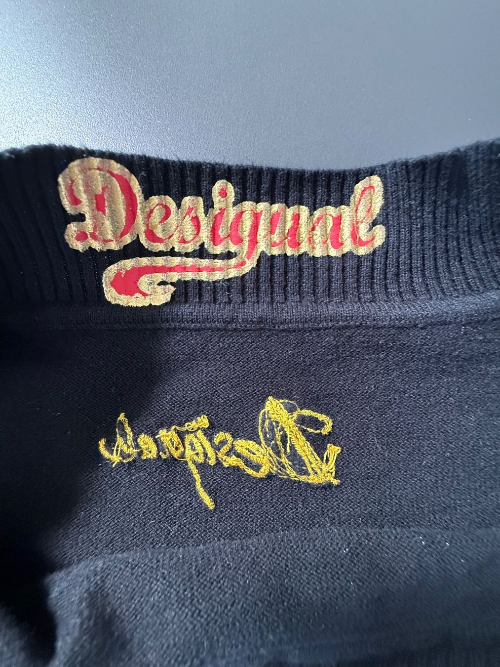 T-shirt: Desigual Langarmshirt Sweatshirt   Grösse S – Usato da Subingen venduto da ArtBead 3