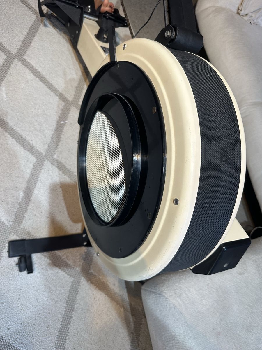 Concept 2 Vélos d'appartement: Concept II Indoor Rower – D'occasion à Mettmenstetten par vad_57p2 7