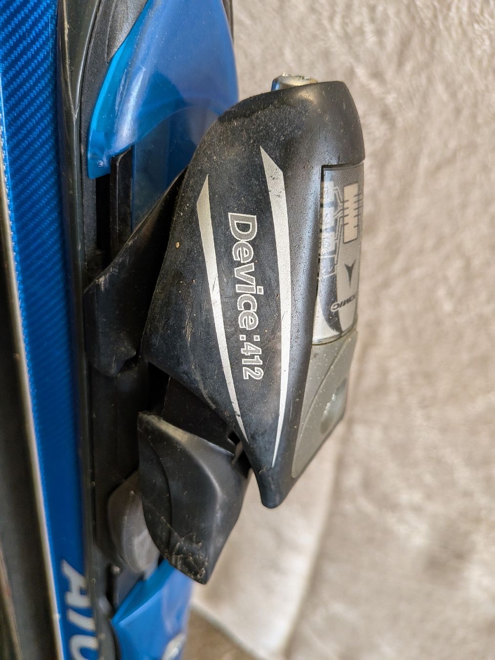 Atomic Sci: Atomic C:9.18 Carving Ski mit Device 412 Bindung – Usato da Interlaken venduto da EvoCardNest 4