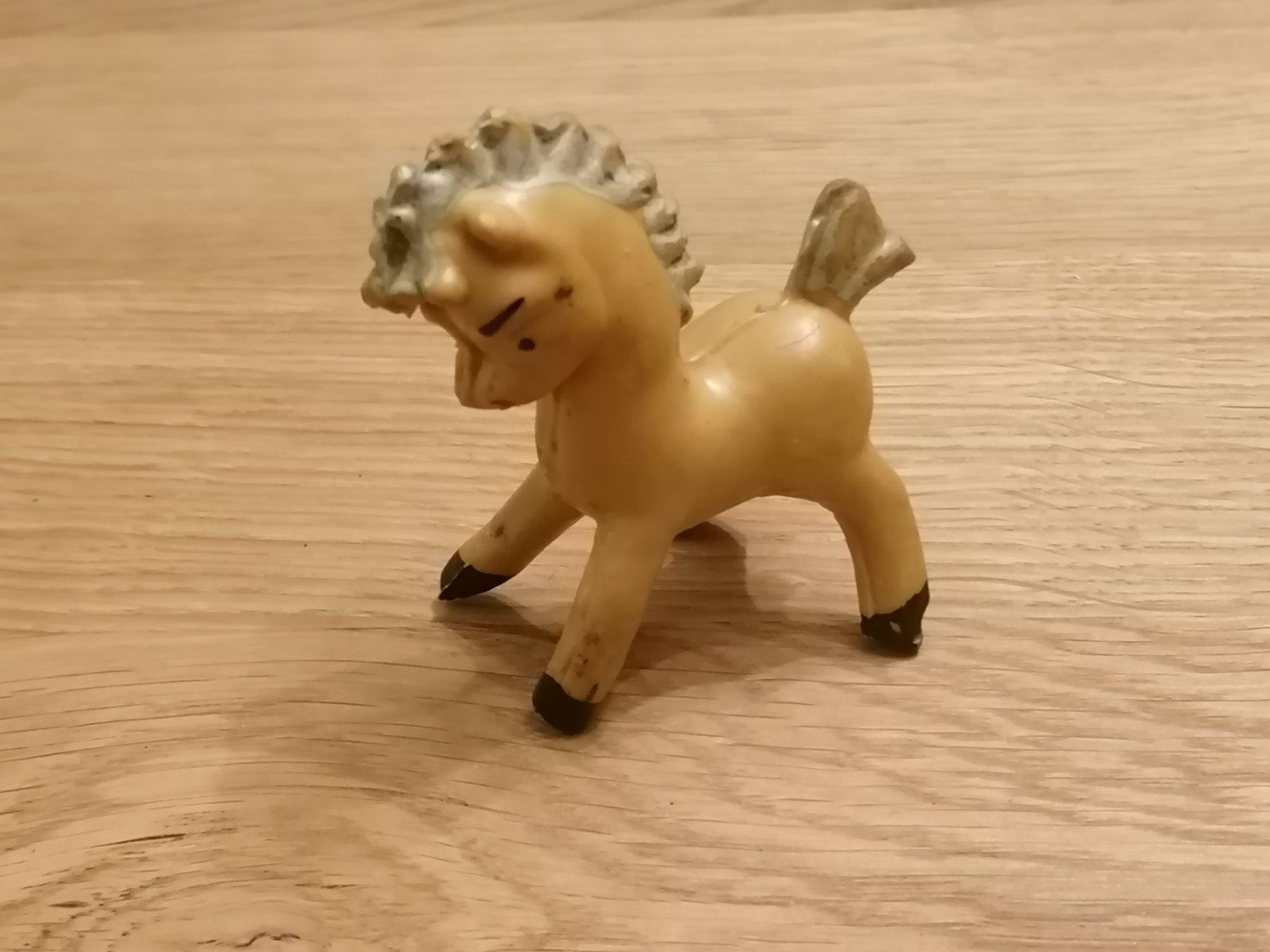 Figuren: Gummi Figur - Pferd - Biserka Zagreb – Gebraucht aus Basel von vintagecollector 1