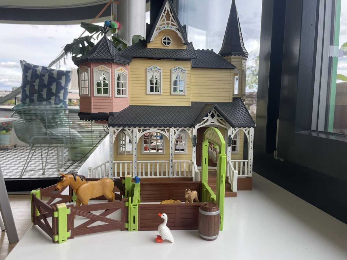 Playmobil Giocattoli: Spirit Puppenhaus  – Usato da Zürich venduto da zoe_9b9p