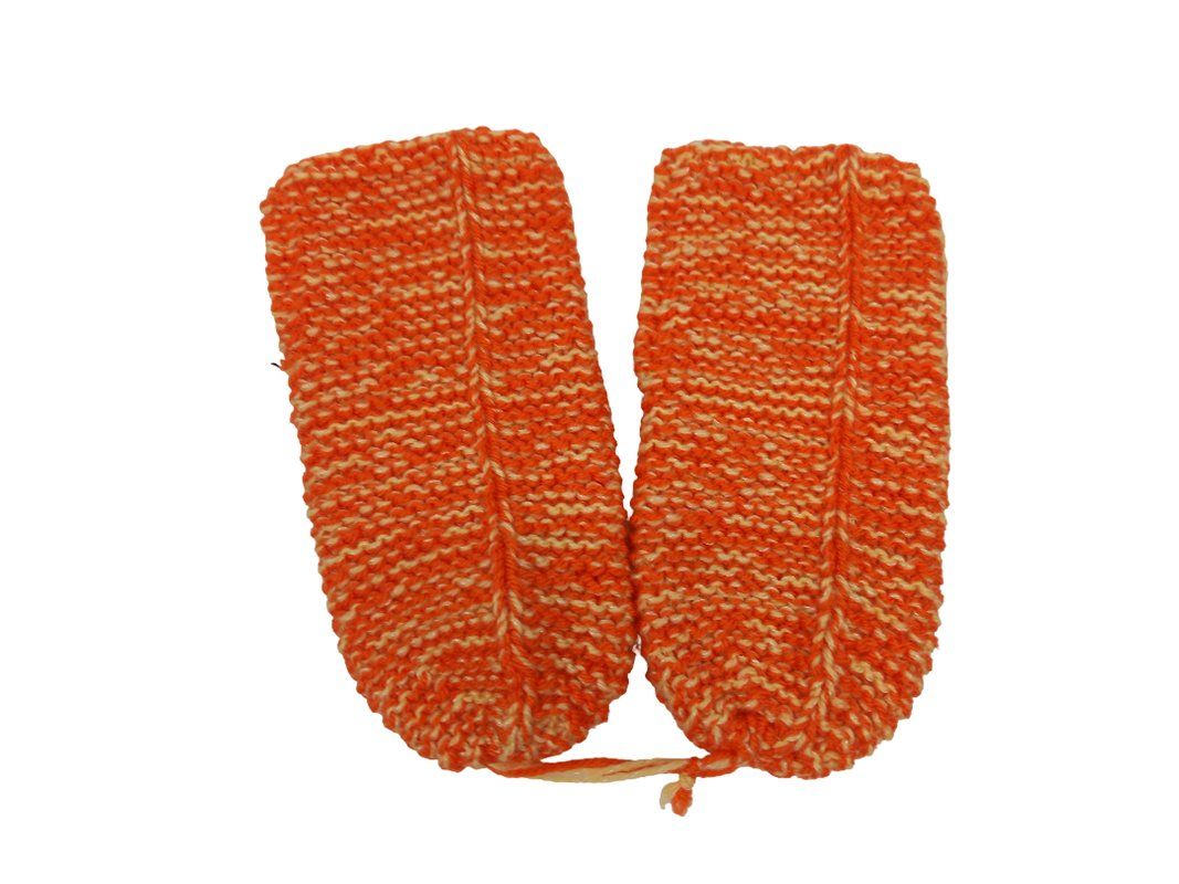 Schuhe für Jungen: Gestrickte Hausschuhe – Neu (gemäss Beschreibung) aus Hünenberg von Restwert_Zug 2