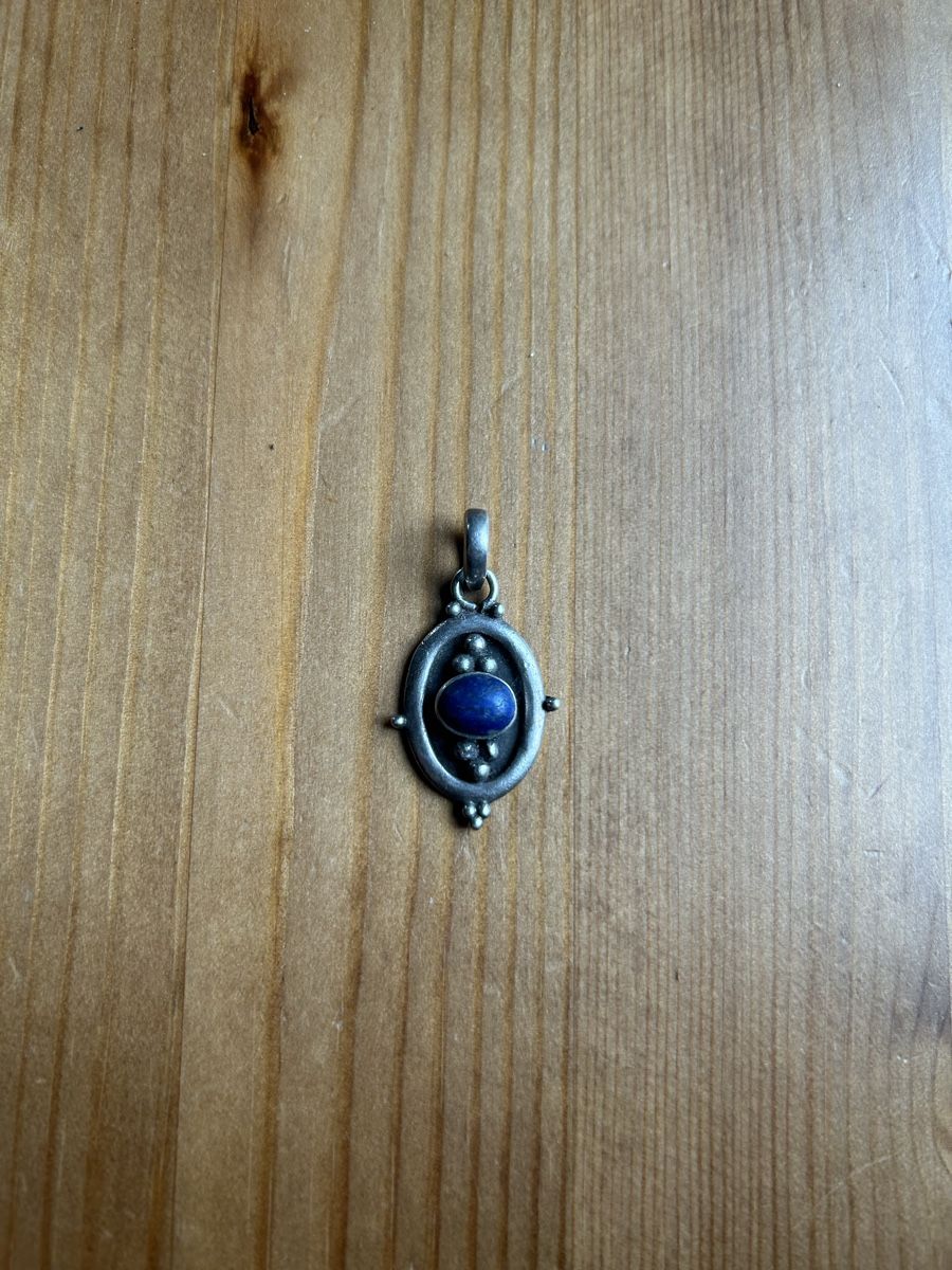 Ciondoli: Old silver pendant with lapis lazuli – Usato da Wetzikon ZH venduto da avi_cyt7