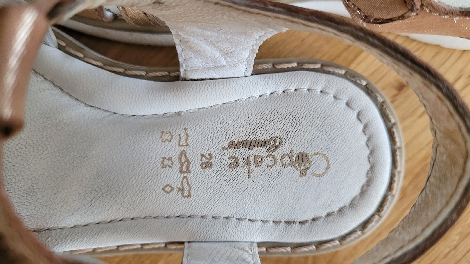Scarpe per ragazze: Cupcake Sandalen, Grösse 26 – Usato da Uetendorf venduto da Heyhey3661 3