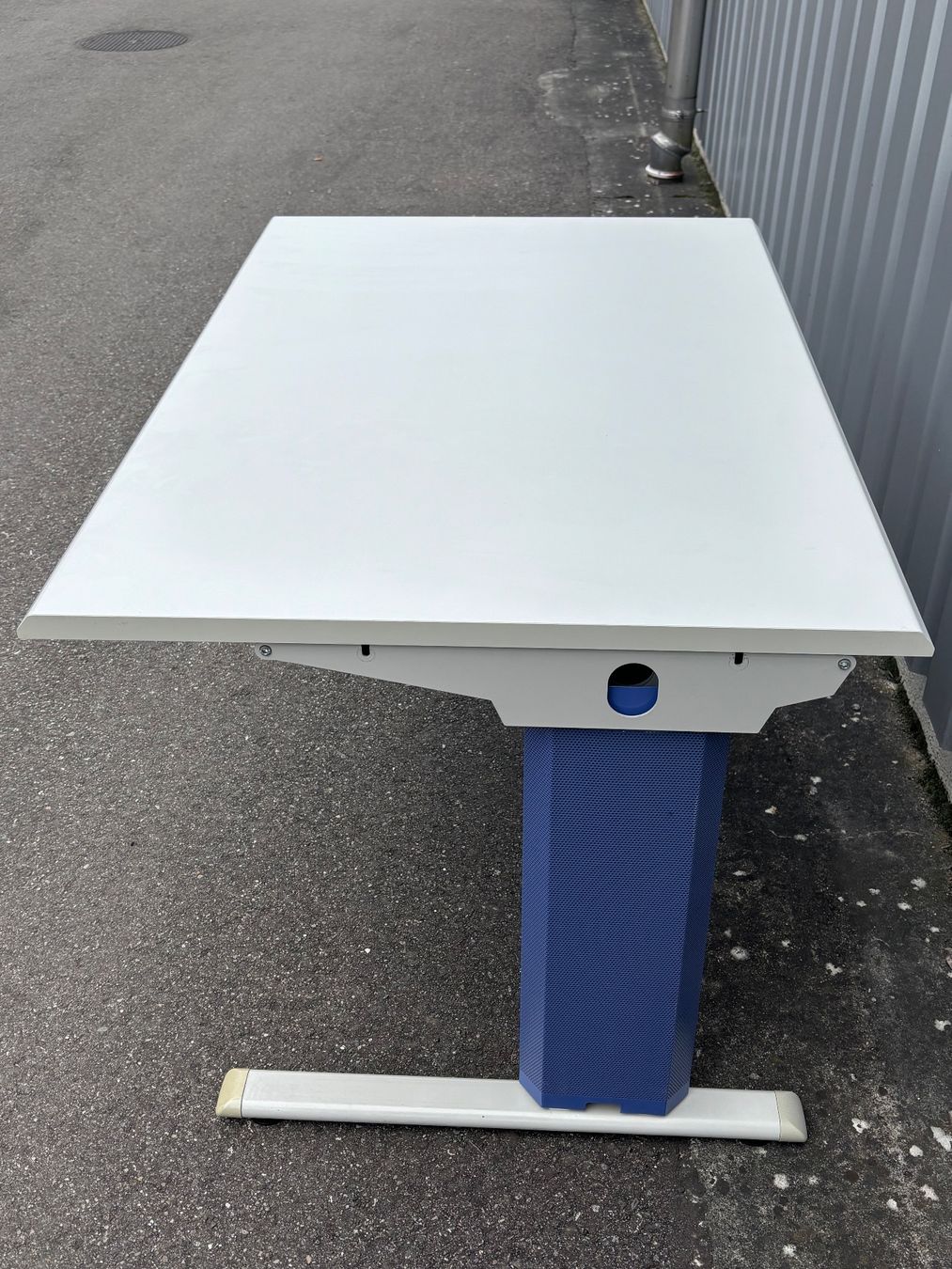 Scrivanie: Bürotisch – Usato da Amriswil venduto da MTTGMBH 1