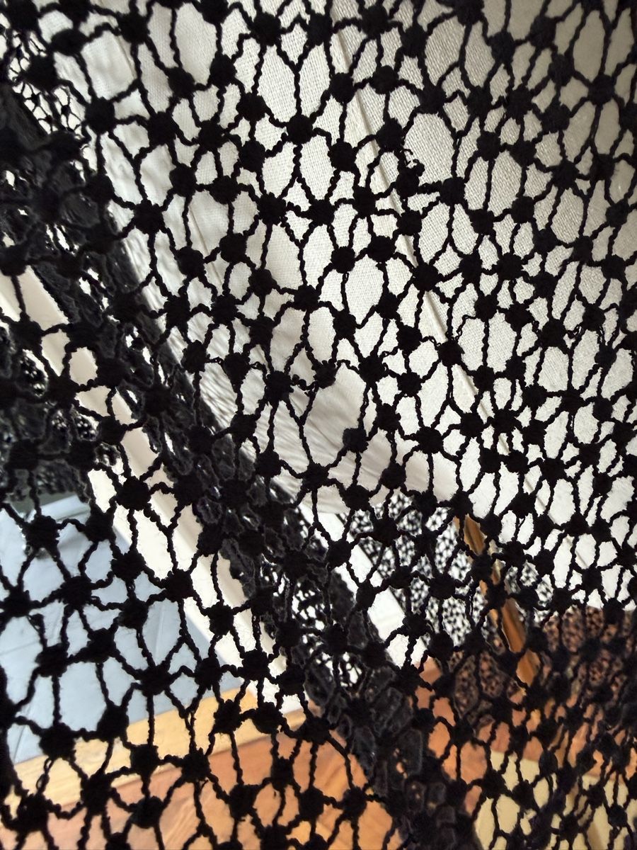 Tuniche: Black Crochet cover up - Perfect for Summer – Usato da Genève venduto da nba_l98n 8