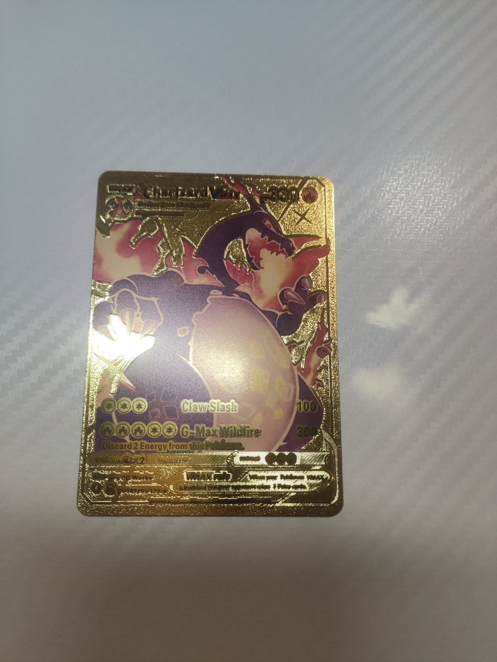Carte collezionabili: Charizard VMax Gold Karte 2020 – Usato da Bassersdorf venduto da Aivil01