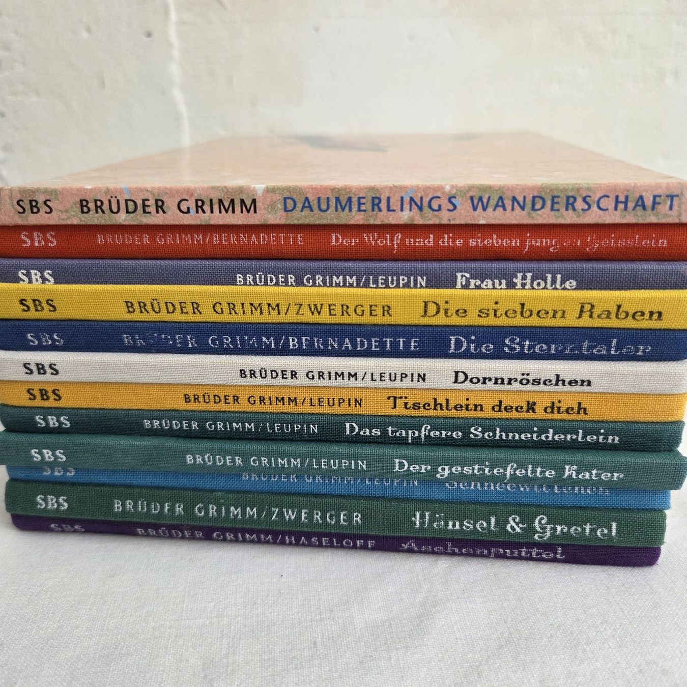 Bücher: Bilderbuch Set Bruder Grimm 12 Stk. – Gebraucht aus Stans von Ducati16 5