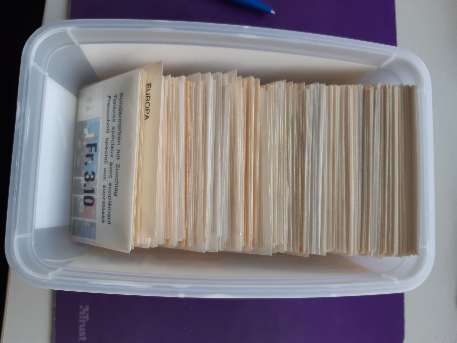 Tutti i francobolli: Originalverpackte gestempelte Briefmarken – Usato da Wangs venduto da weisstannen01