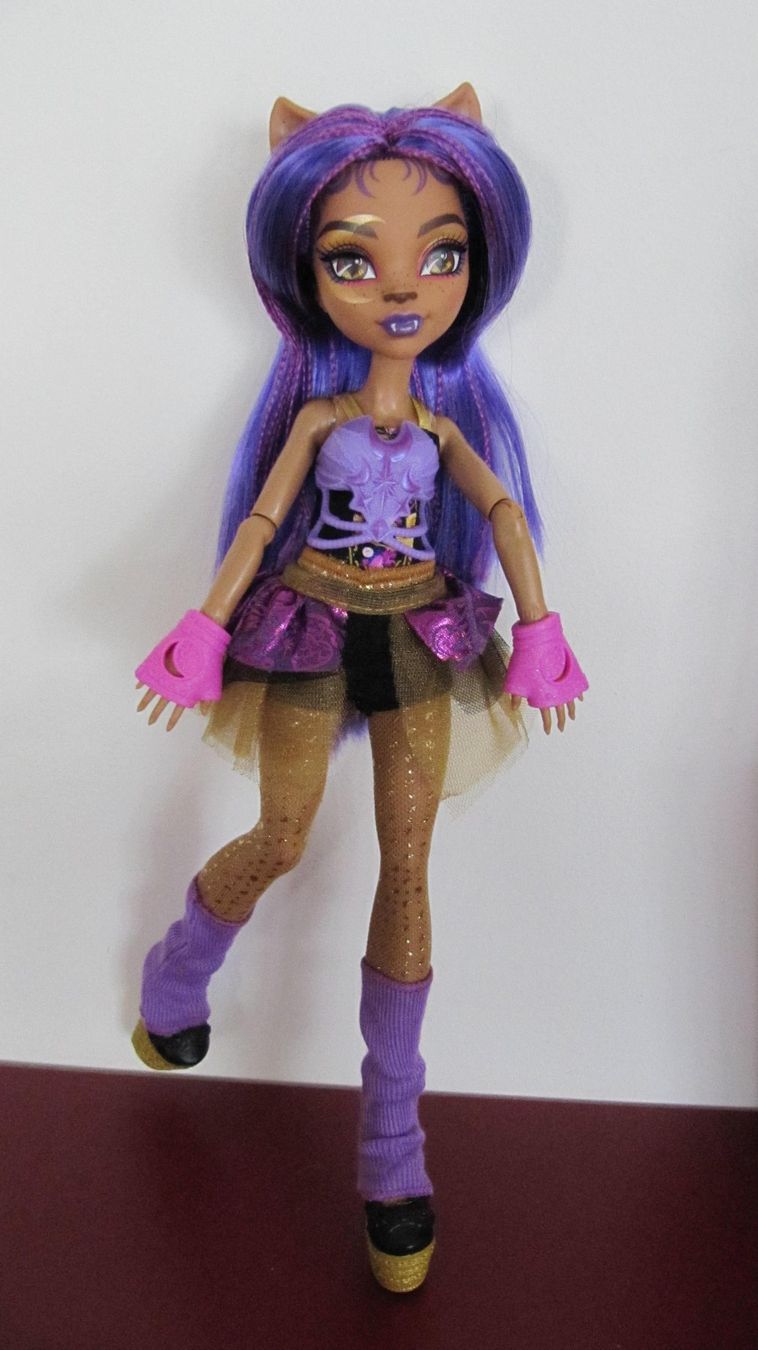 Bambole: Monster High Puppe Clawdeen Wolf – Usato da Brunnen venduto da Kiwiland1 1