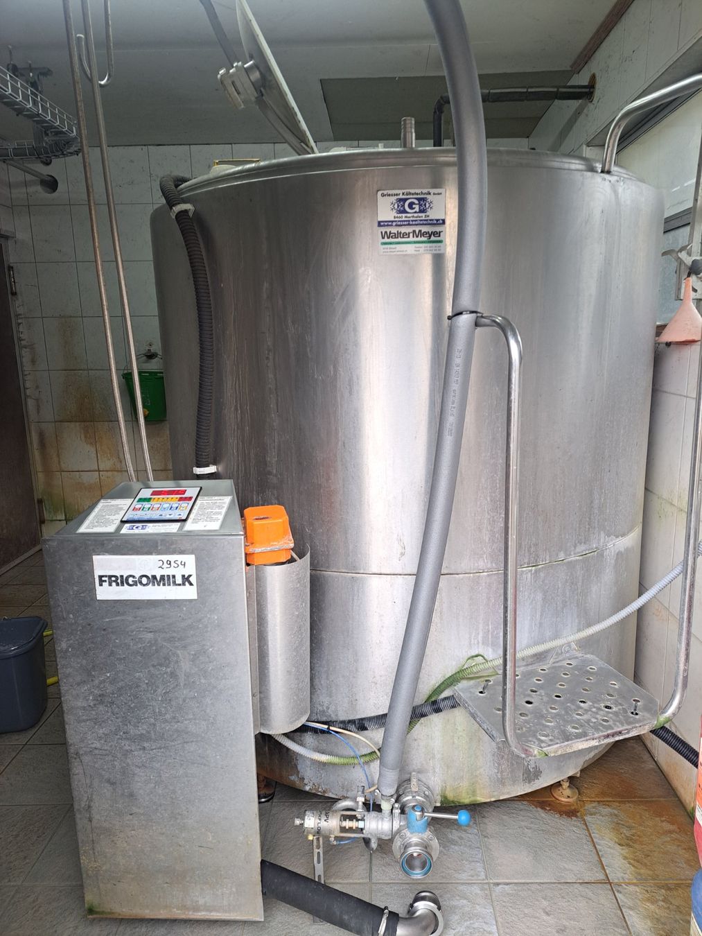 Tecnica di mungitura: Milchtank Grießer 2600l – Usato da Staffelbach venduto da Fazer6000