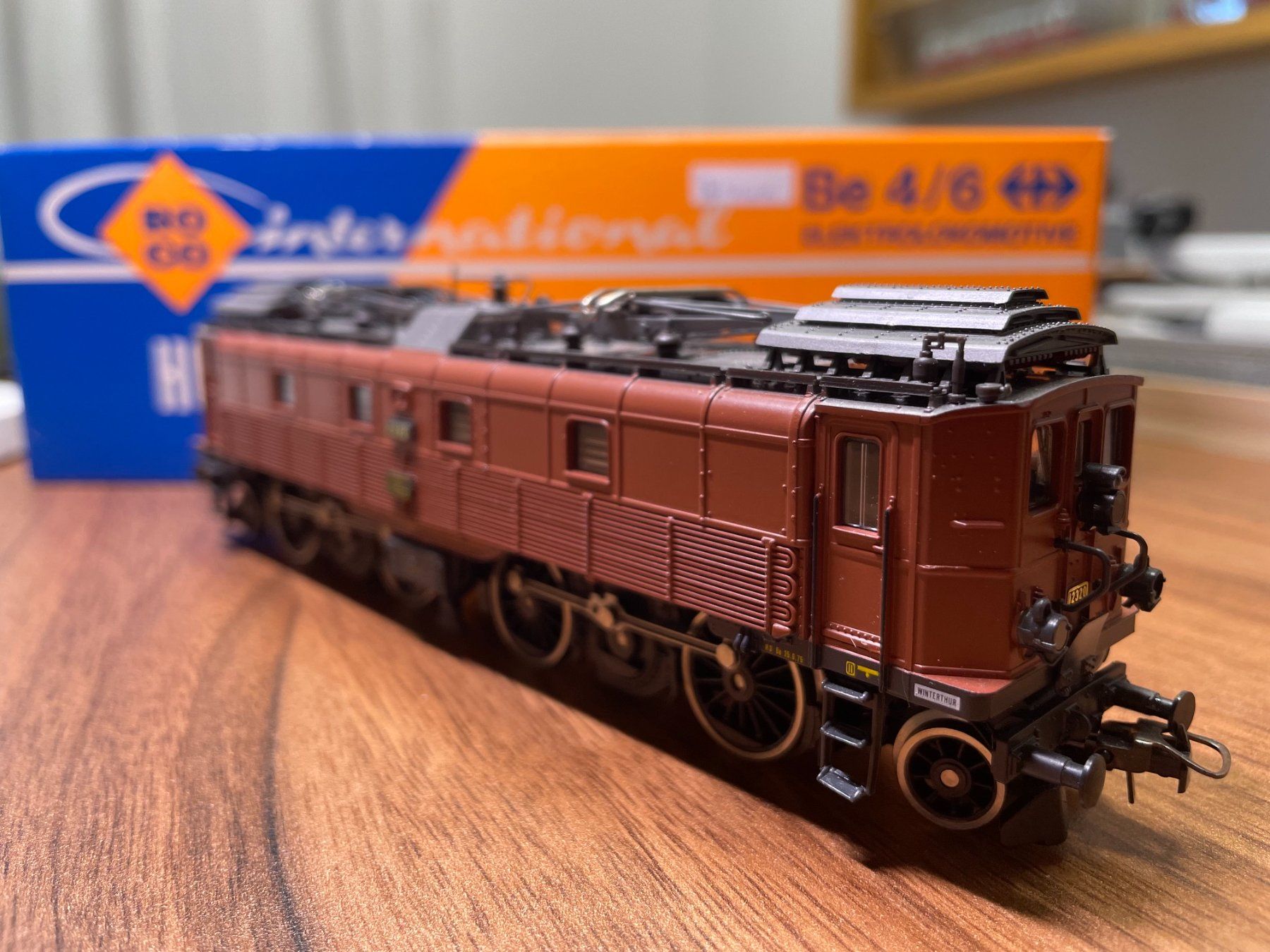 Roco Modellini di ferrovie: Roco SBB Be 4/6 braun in DC analog – Usato da Villmergen venduto da Mfritz 2