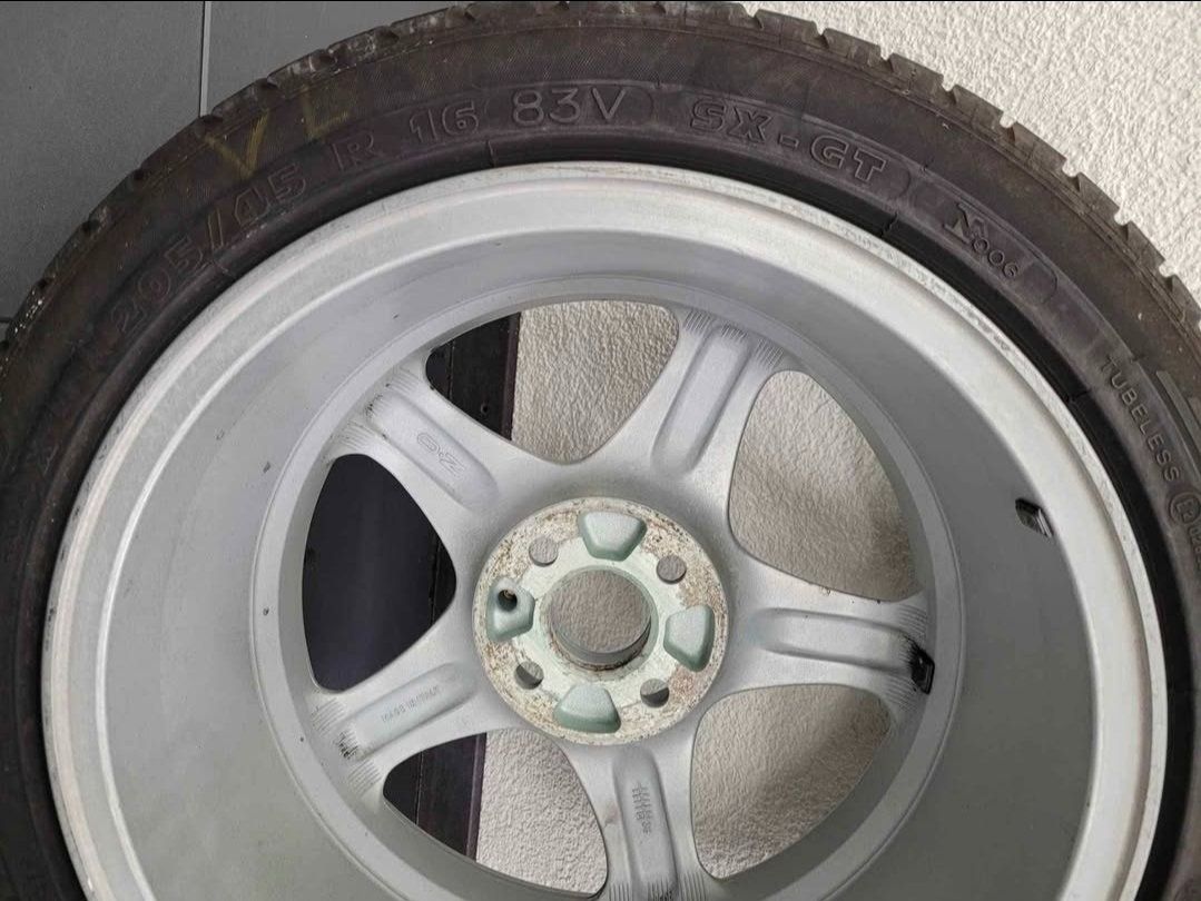 OZ Racing Felgen: Oz Fittipaldi 16 4x100 – Gebraucht aus Neuchâtel von Pun_jzt5 2