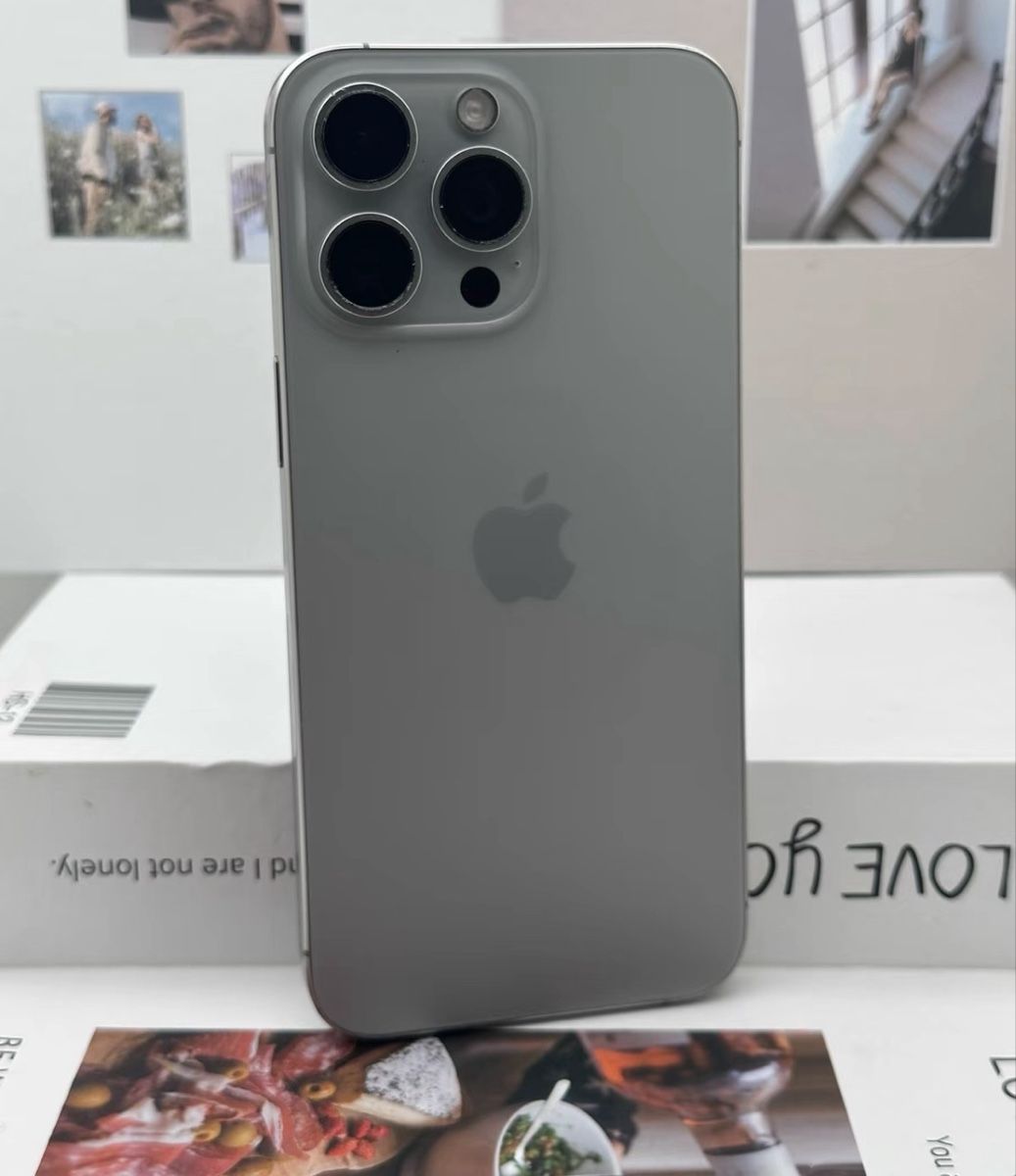 Apple Telefoni cellulari / Smartphones: iPhone 15 pro max 1 TB – Nuovo (secondo la descrizione) da Yverdon-les-Bains venduto da con_5qmg 1