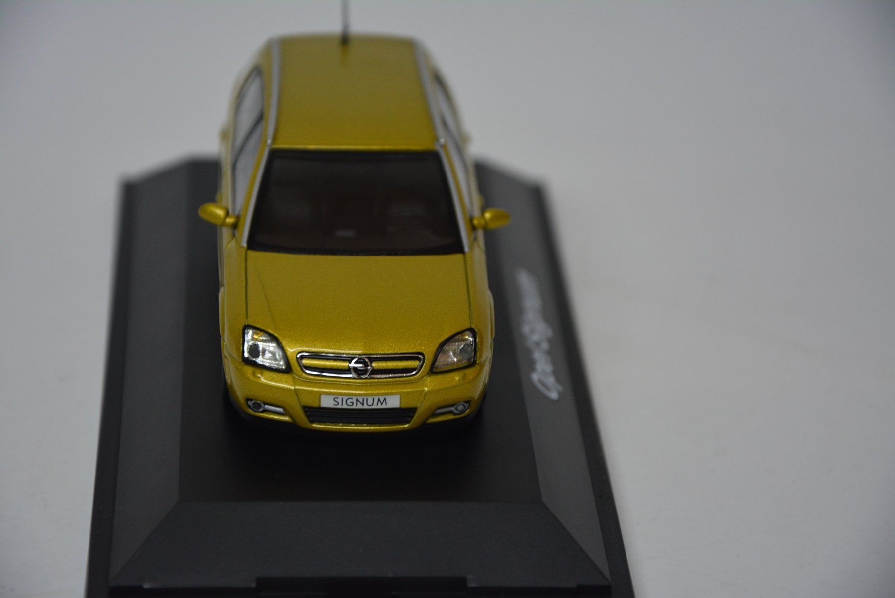Schuco Modellautos: Opel Signum , Schuco , 1:43 – Neu und originalverpackt aus Goldach von Feivel9 3