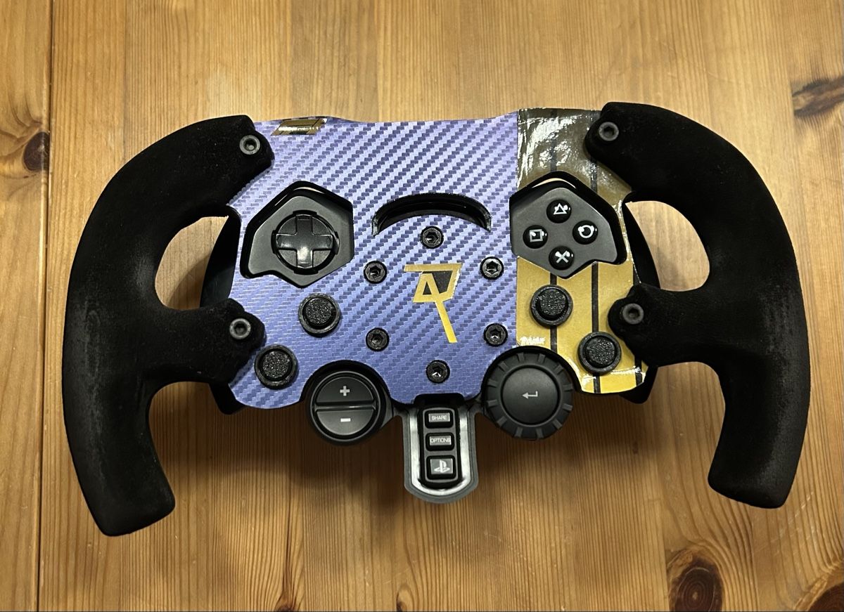 Spiele: Playseat Challenge + Logitech G923 – Gebraucht aus Adlikon von Leandro19G 6