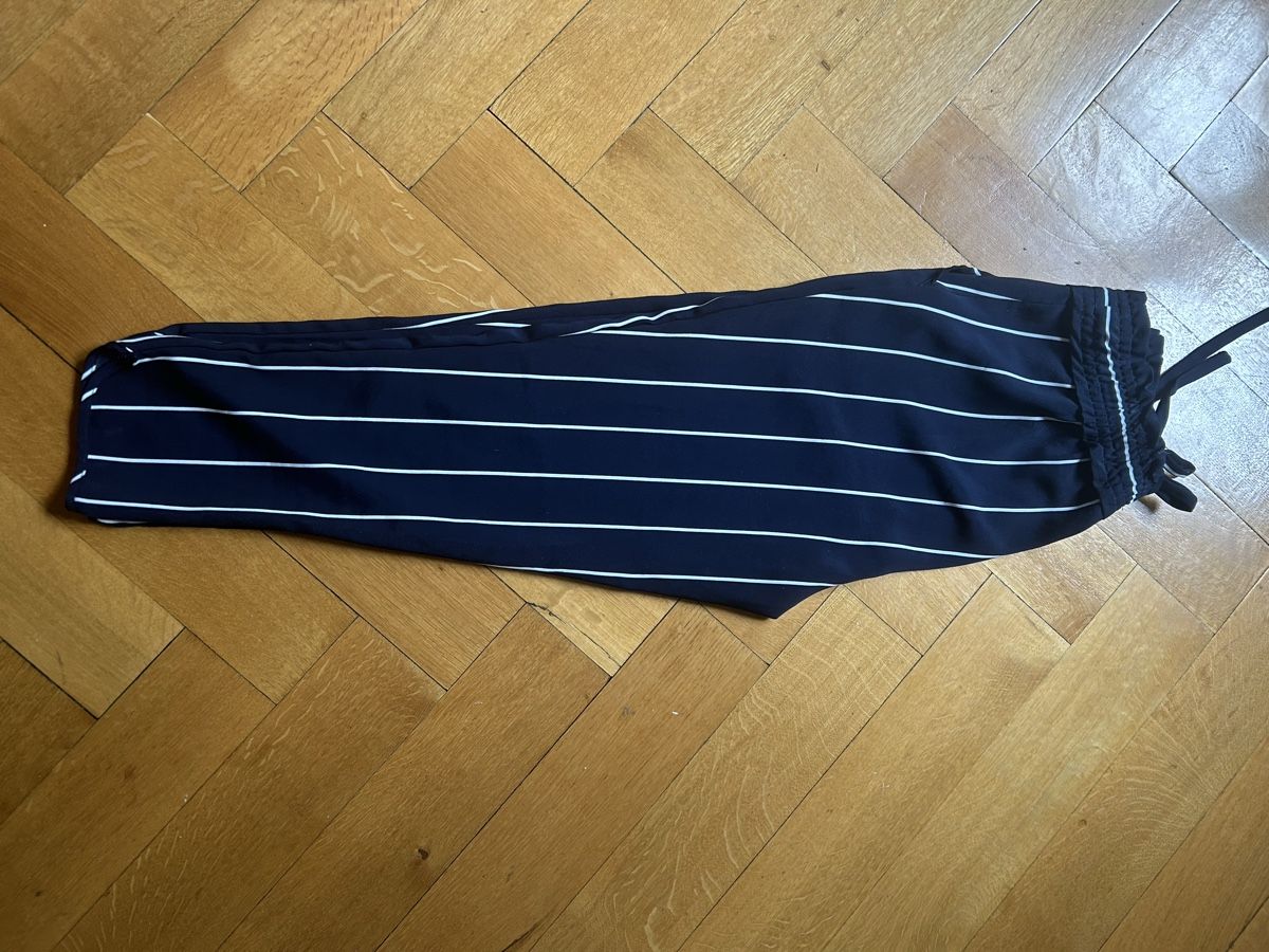 Zara Pantaloni: Pantalon ZARA taille S – Usato da Lausanne venduto da dre_th8k 4