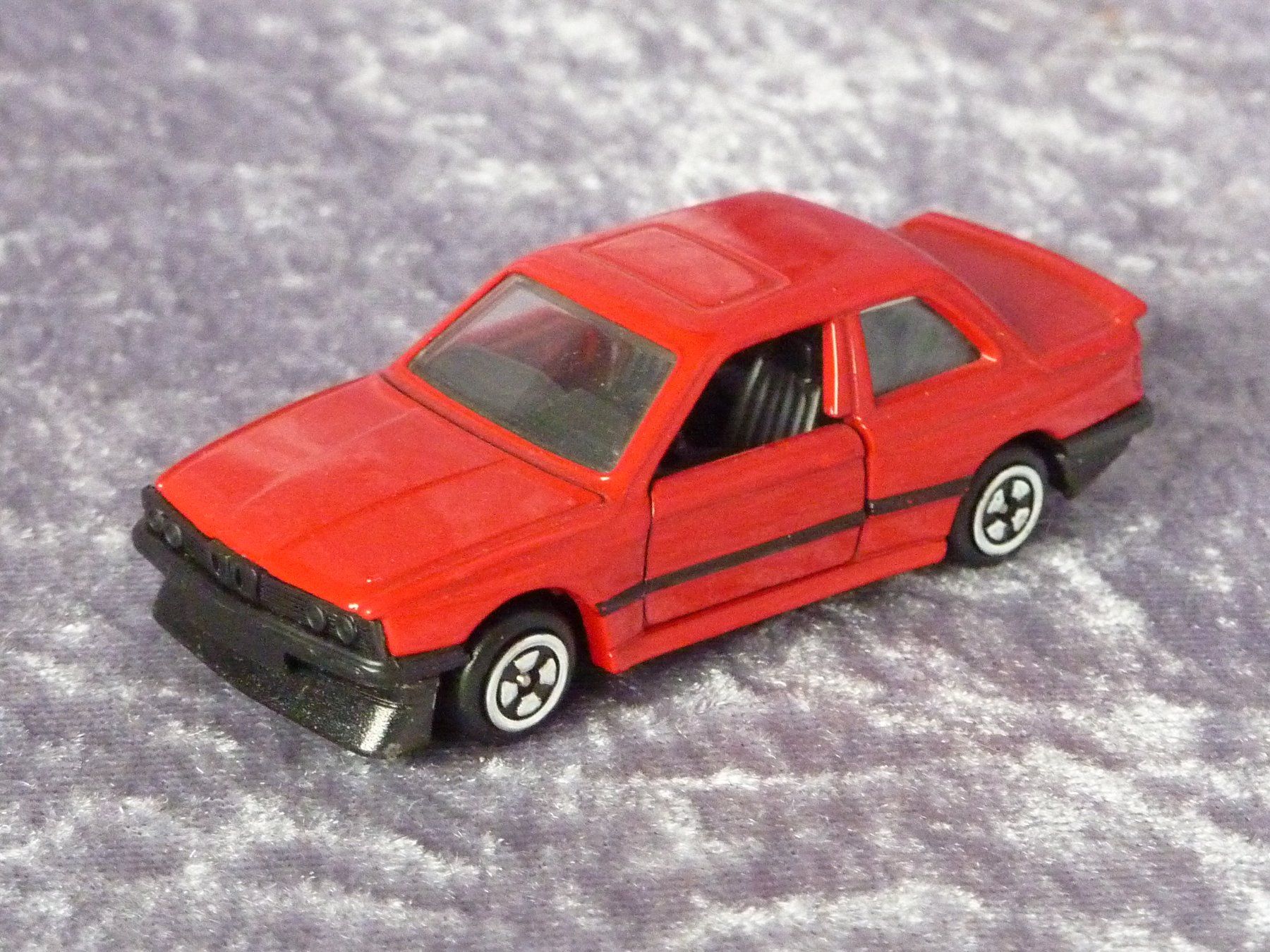 Corgi Toys Modellini d'auto: BMW M3 E30 1:64 – Usato da Dürrenäsch venduto da Cobra1ch