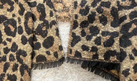 Schal im Tiger-Look, absolut NEU, herbstlich und top-trendy!