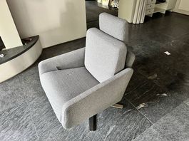 Sessel grau, Marke "Diva" von Möbel Pfister.