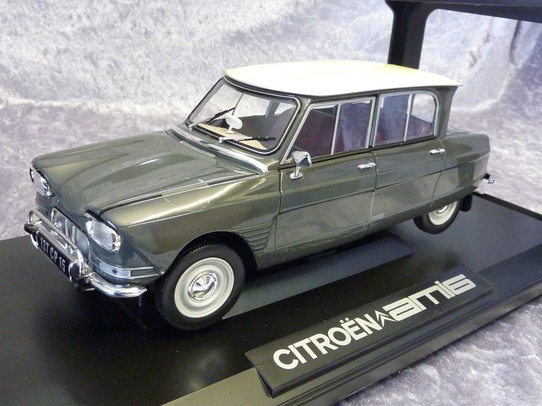 Norev Modellini d'auto: Citroen Ami 6  1:18 – Nuovo e nell'imballaggio originale da Dürrenäsch venduto da modellautos4you