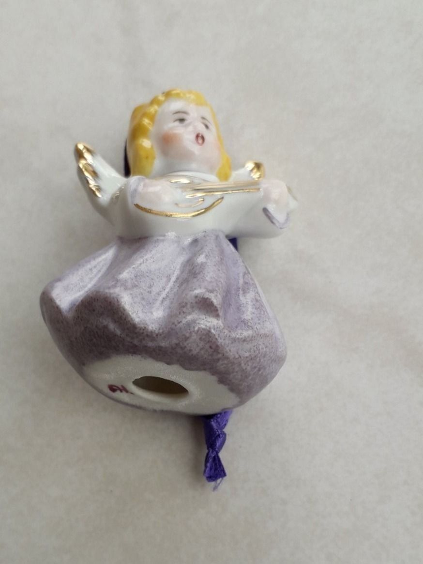 Statuette: Porzellan Engel Handbemalt – Nuovo e nell'imballaggio originale da Winistorf venduto da acreativ1 1