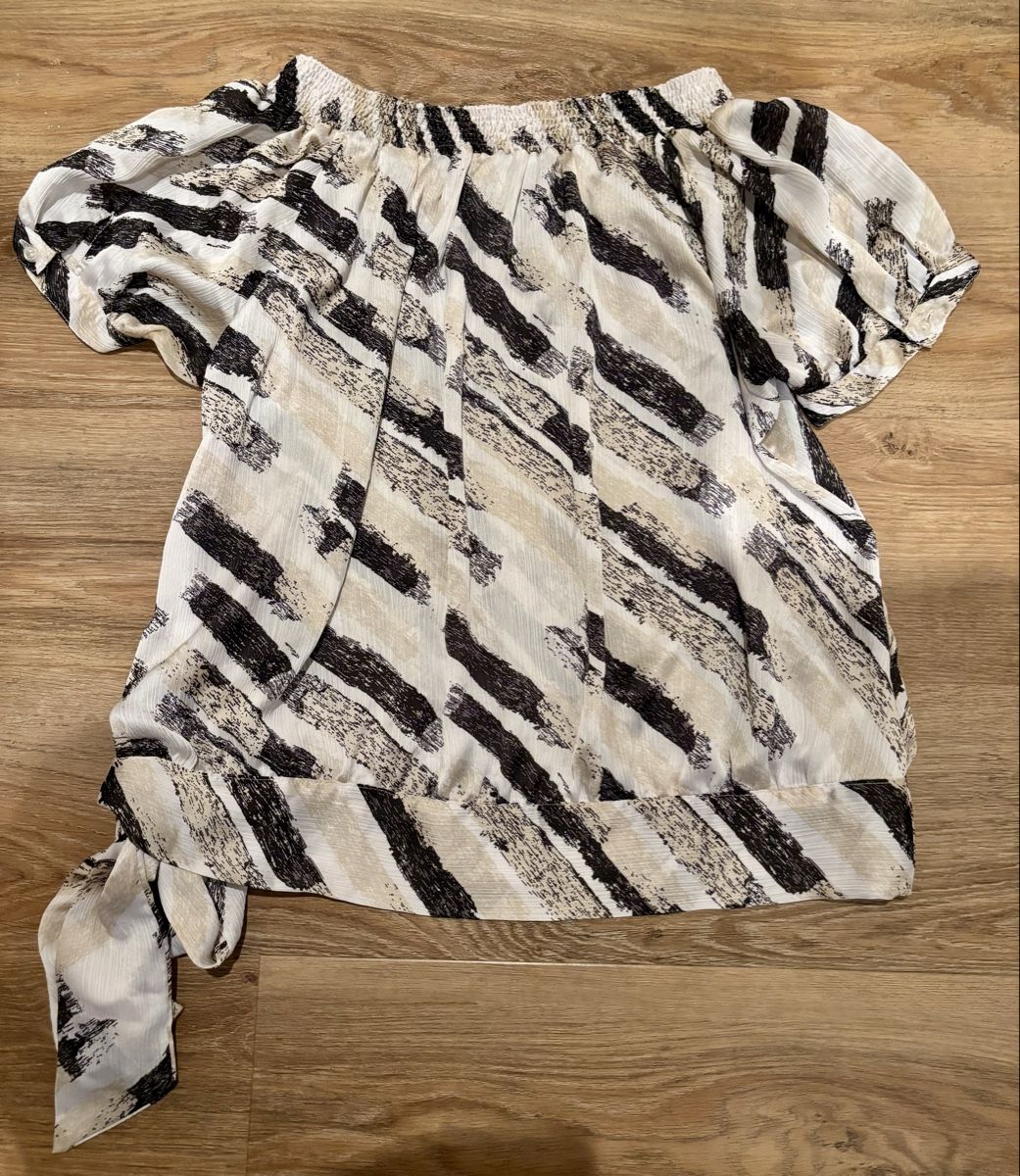 Blusen: Damen Bluse!!! – Gebraucht aus Einsiedeln von sum_xm7z 1