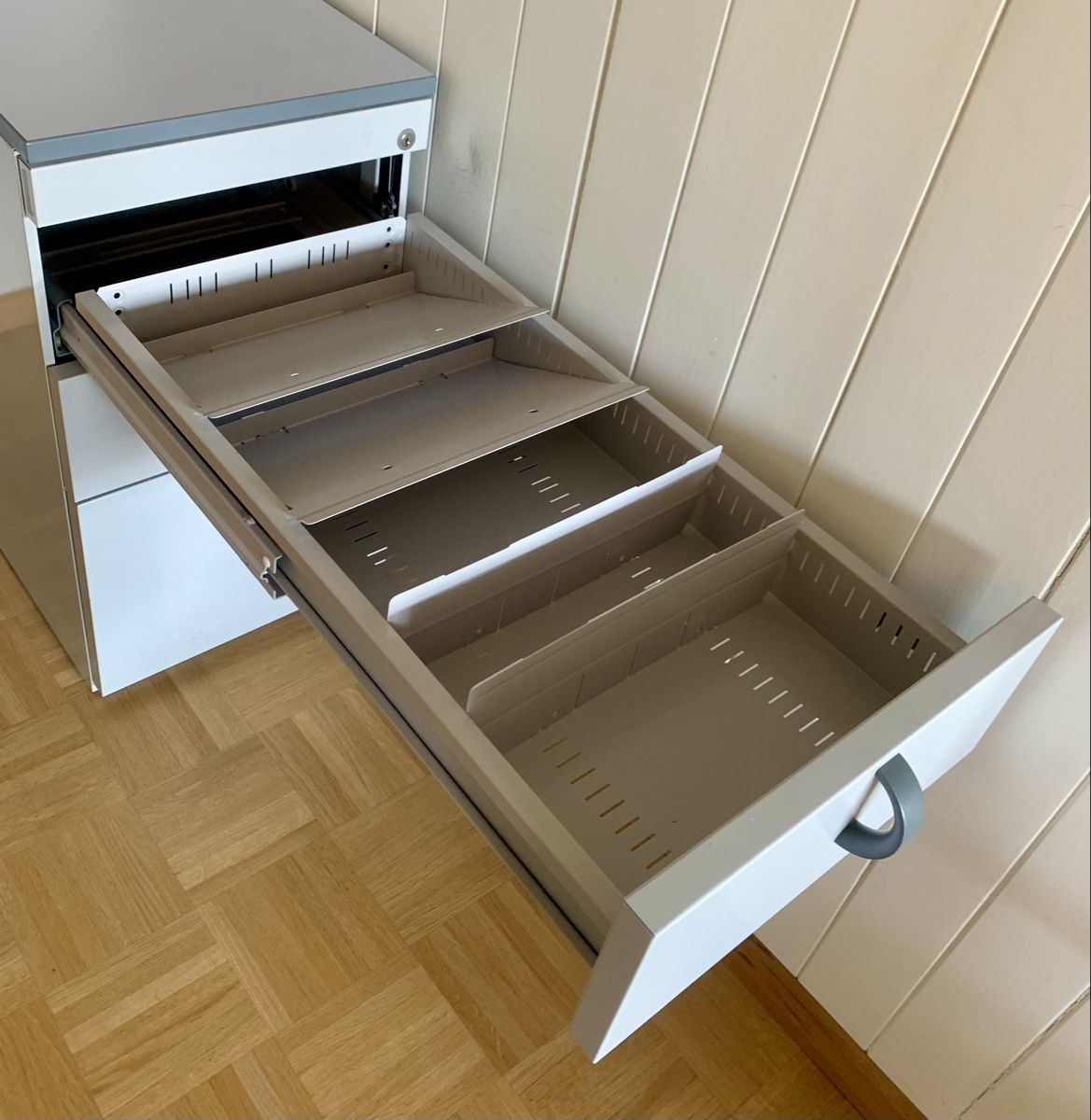 Schränke: Schubladenstock – Gebraucht aus Bern von SaleOutPhil 2