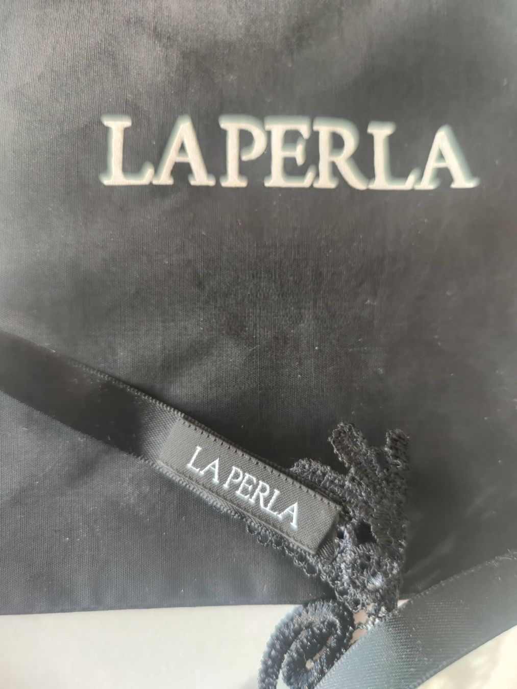 Ketten: La Perla Collier aus wunderschöner, schwarzer Spitze – Neu (gemäss Beschreibung) aus Zürich von skylan 3