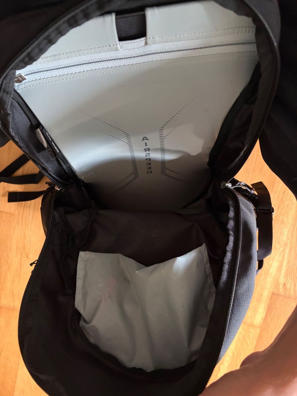 Osprey Zaini: Osprey Hikelite Tour 24 Rucksack – Usato da Pfäffikon ZH venduto da bangboombang 3