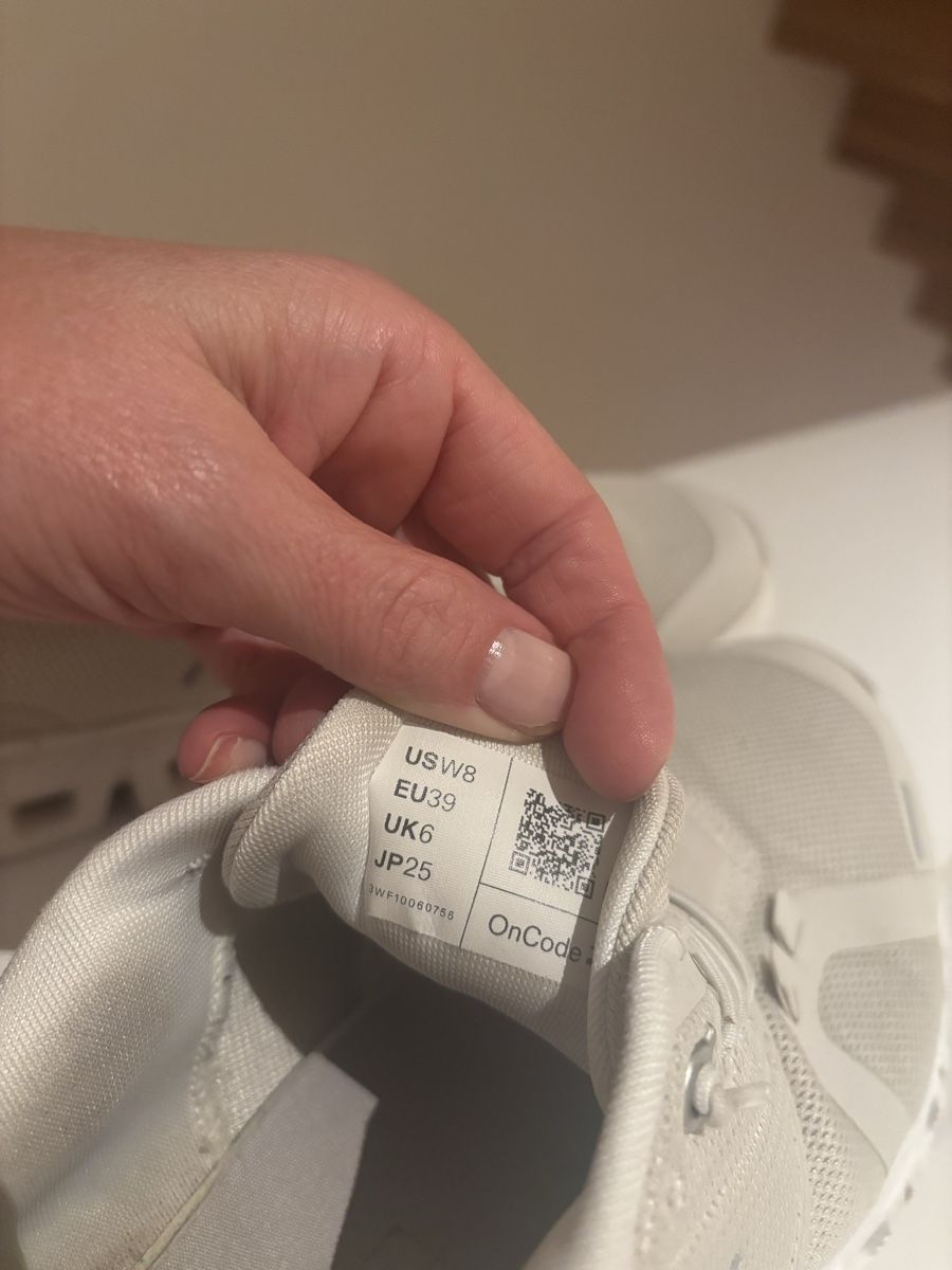 On Scarpe da donna: On Running Cloud Schuhe beige Grösse 39 – Usato da Stettfurt venduto da rebella 3