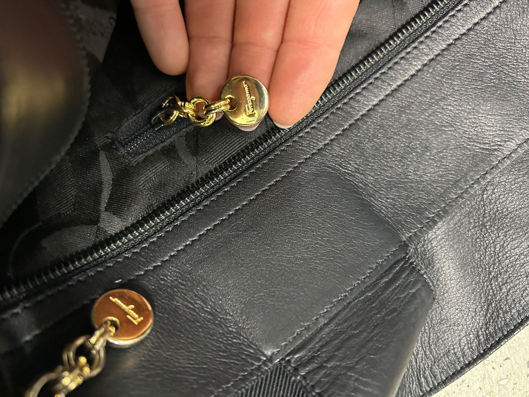 Salvatore Ferragamo Taschen für Damen: Salvatore Ferragamo Tasche – Gebraucht aus Bottmingen von Warta 6