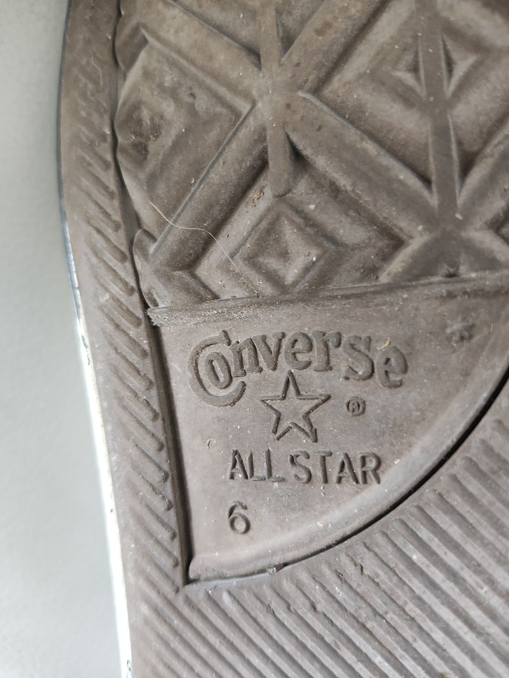 Converse Scarpe da uomo: Knallrote CONVERSE, Gr.39 – Usato da Melchnau venduto da Unikat01 5