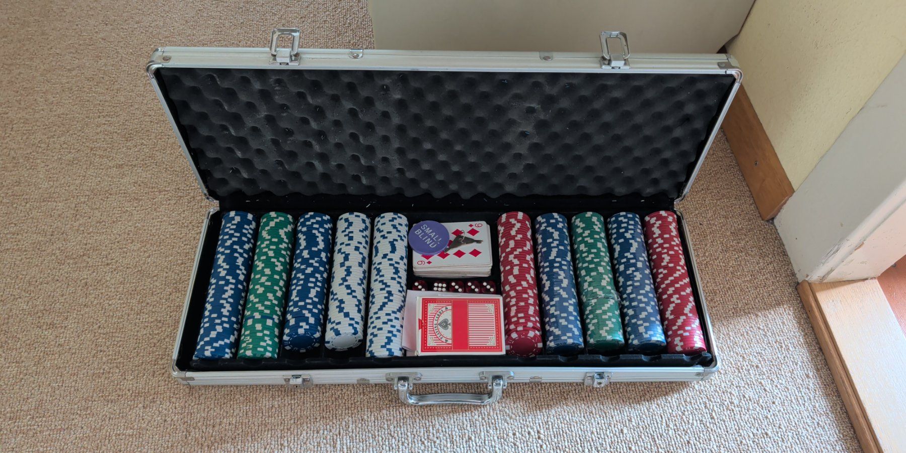 Giochi: Poker Koffer komplett – Usato da Horw venduto da pimppanther