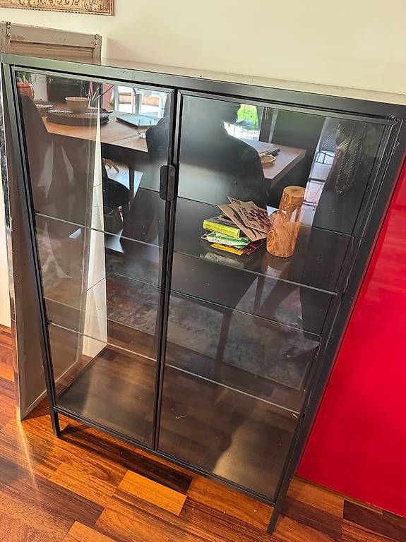 Vitrinen: Ikea display cabinet in good condition – Gebraucht aus Binningen von ferschdenix 4