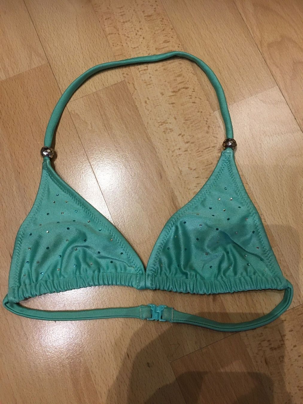 Costumi da bagno & Bikini: Bikini mit Glitzersteinen Gr. 134/140 – Usato da Uetendorf venduto da Gar_9pvy 3